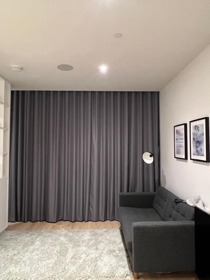 London Heathrow Airport Apartment Voyager House Terminal 12345 - Ev Electric And Parking Available Hillingdon Eksteriør bilde
