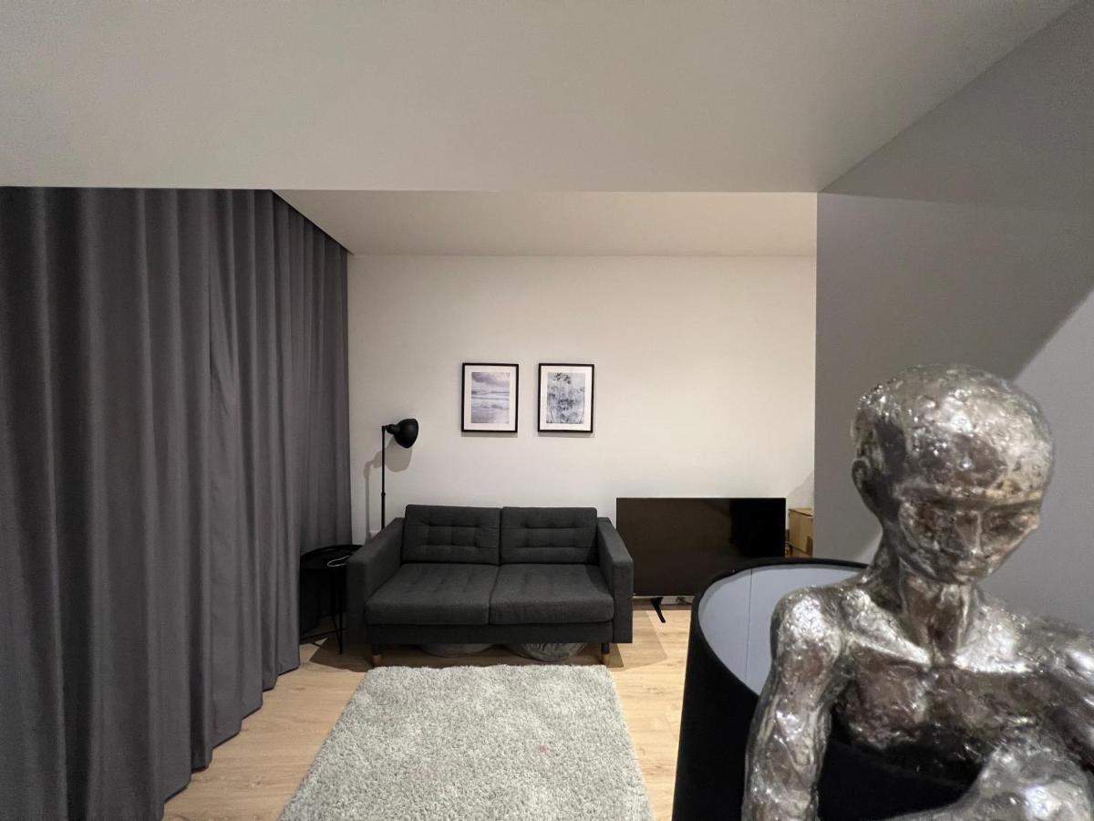 London Heathrow Airport Apartment Voyager House Terminal 12345 - Ev Electric And Parking Available Hillingdon Eksteriør bilde